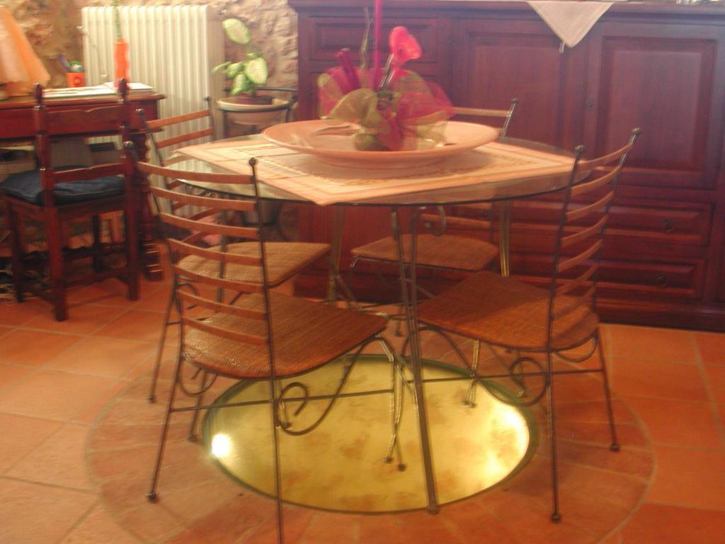 Casale Il Colombaio Di Toiano Guest House Valli ภายนอก รูปภาพ