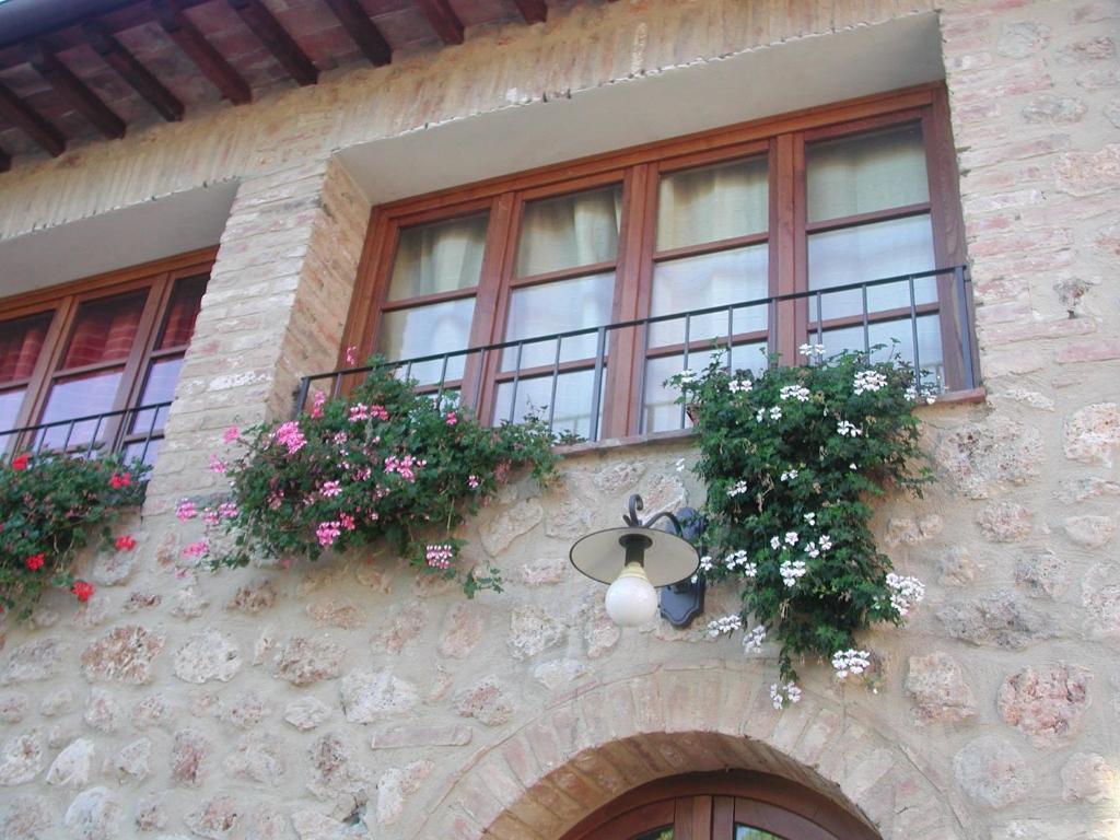 Casale Il Colombaio Di Toiano Guest House Valli ห้อง รูปภาพ
